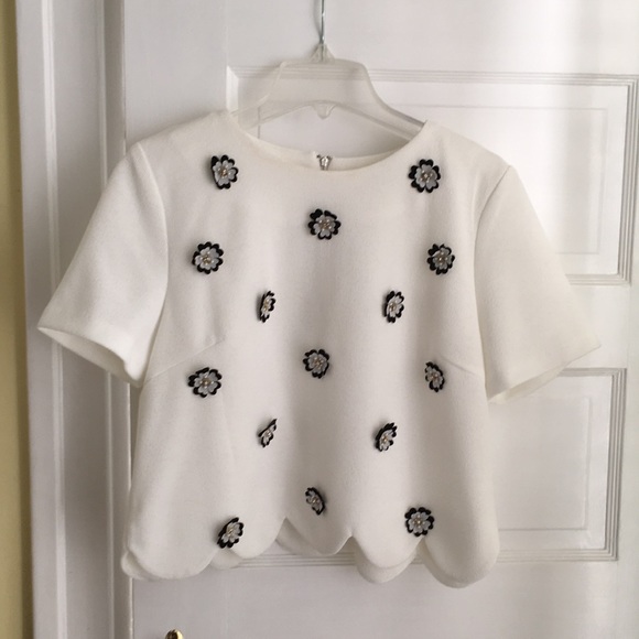 Endless Rose Tops - Endless Rose Flowery Scalloped Crop Top